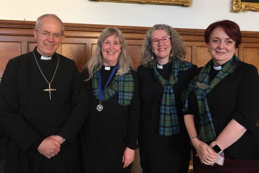 Rev Bonnie Evans-Hills receives Lambeth Award