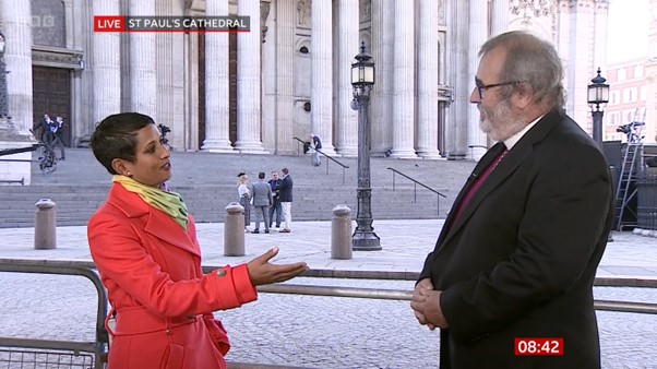 Primus attends Thanksgiving Service for The Queen